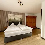 Berghof 3*
