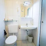 Berghof בית הארחה 3*