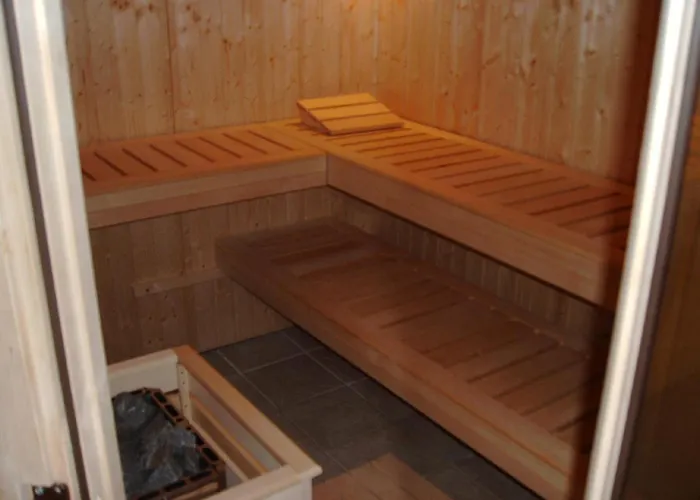 招待所 Berghof 3*